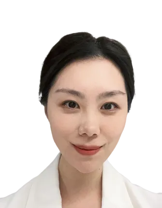 Rebecca Wang, Associate of Investor Relations at Golden Gate Global